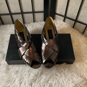 Van Eli Metallic Shoes